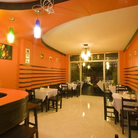 Hotel Ascot Krabi Ao Nang Esterno foto