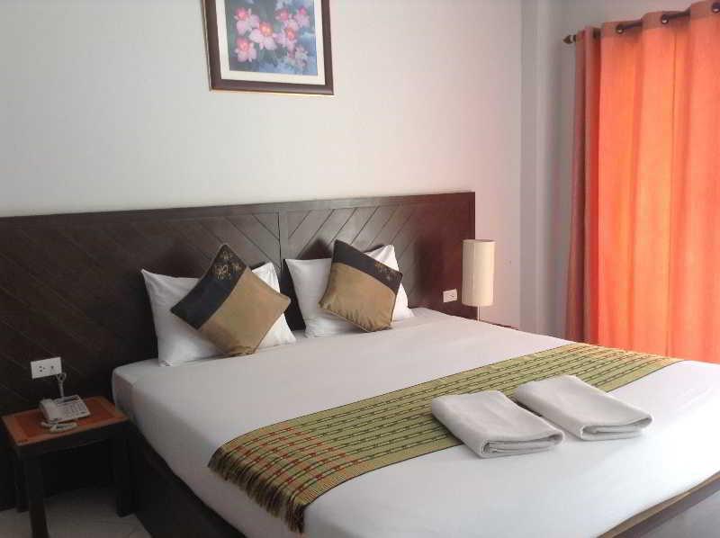 Hotel Ascot Krabi Ao Nang Esterno foto