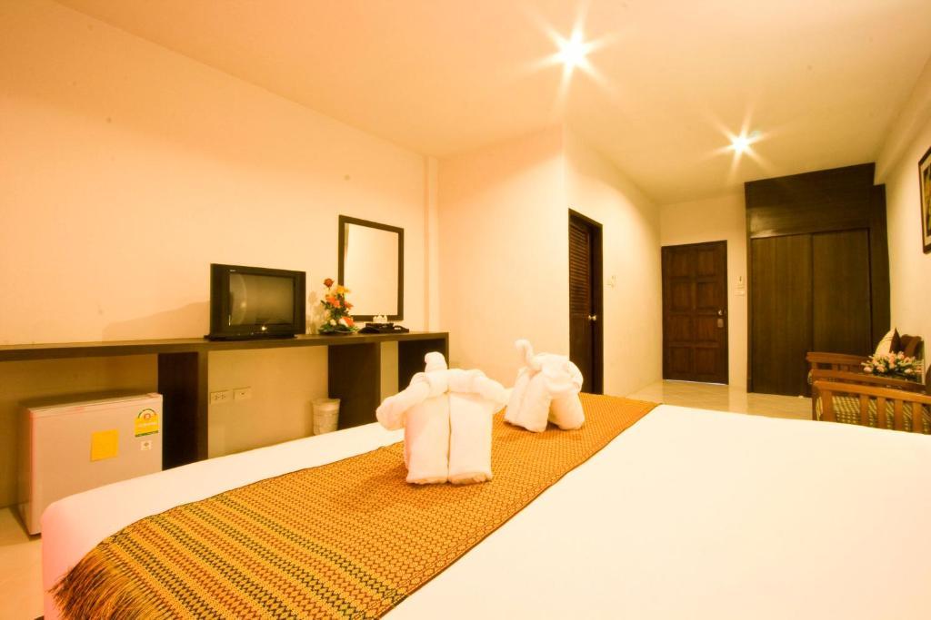 Hotel Ascot Krabi Ao Nang Esterno foto